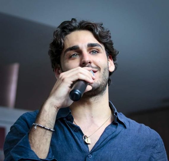 Chi ha vinto amici 2019? Comosciamo insieme Alberto Urso